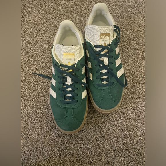 Adidas gazelle shoes - Picture 2 of 7